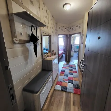 דירה Lazuren Bryag Lux בורגאס