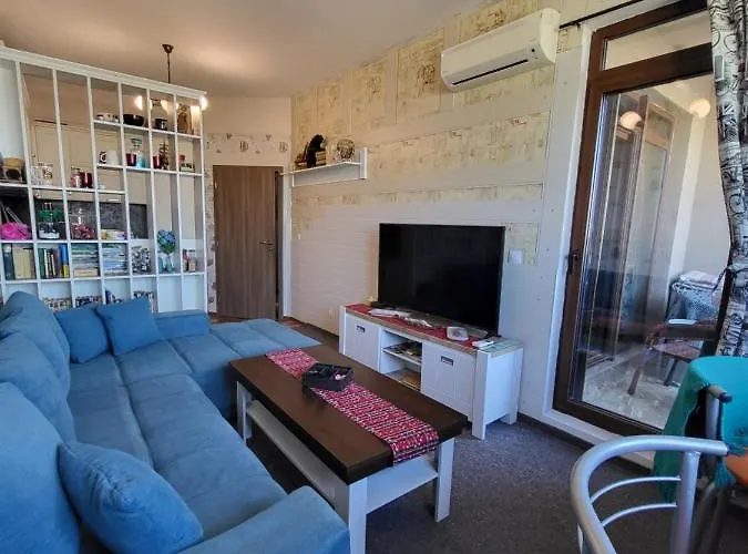 Lazuren Bryag Lux Burgaz