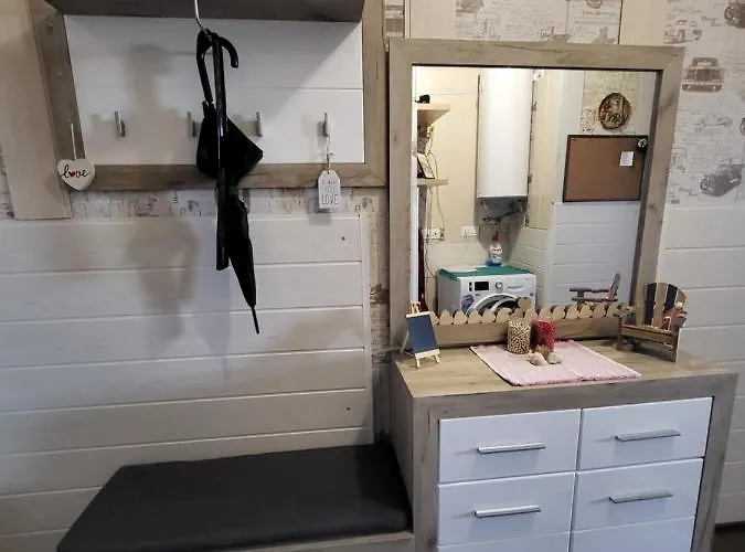 Daire Lazuren Bryag Lux Burgaz