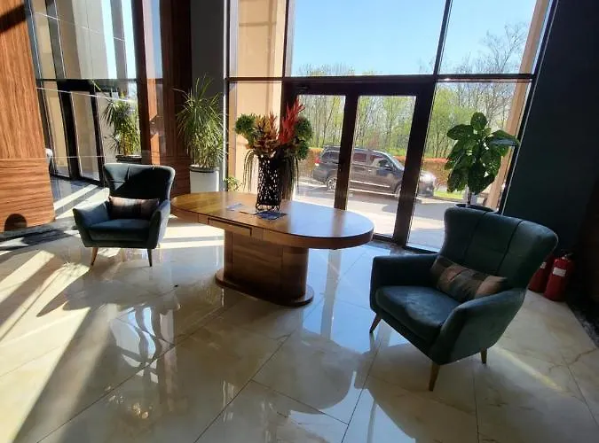 Lazuren Bryag Lux Burgaz