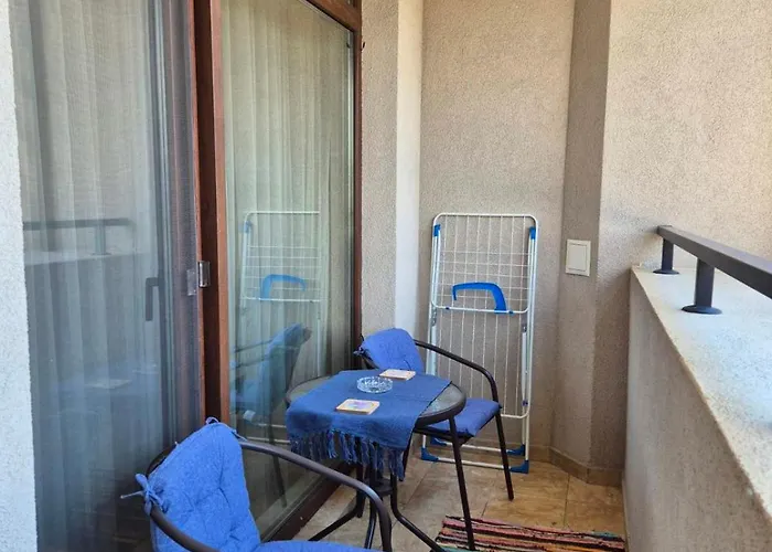 Lazuren Bryag Lux * Burgaz