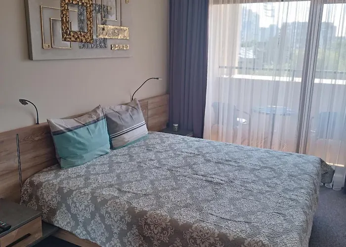 Lazuren Bryag Lux Burgaz