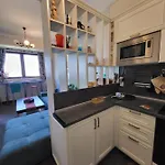 Lazuren Bryag Lux * Burgas