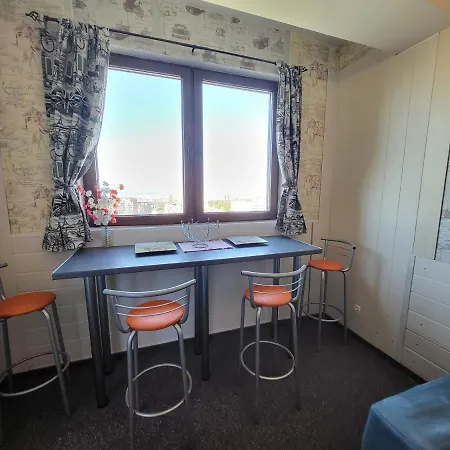 Lazuren Bryag Lux Διαμέρισμα