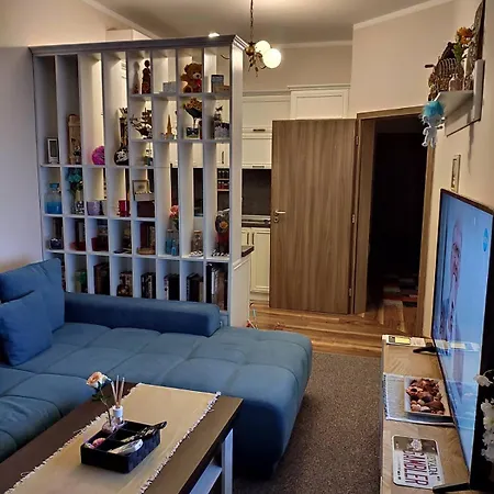 Lägenhet Lazuren Bryag Lux *