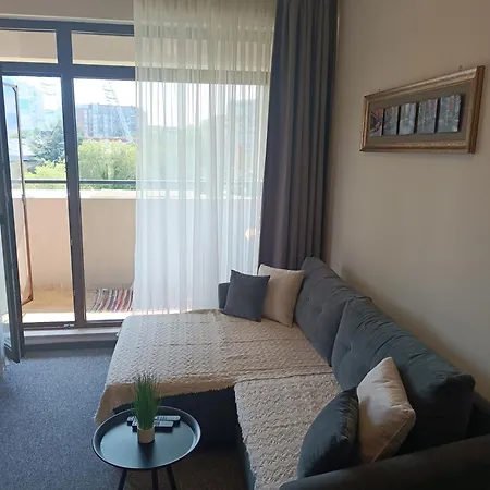 Lazuren Bryag Lux Apartman *