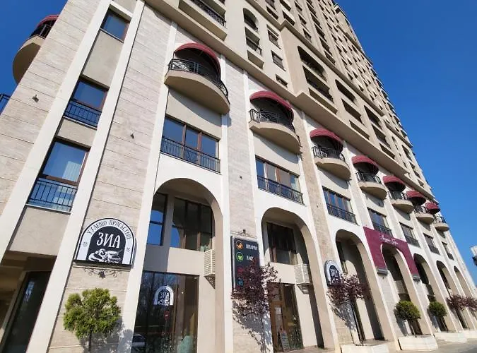 Lazuren Bryag Lux Apartman