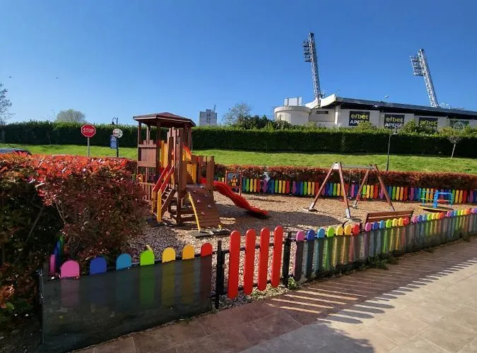 Lazuren Bryag Lux Appartement