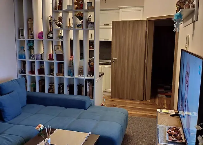 Apartman Lazuren Bryag Lux *