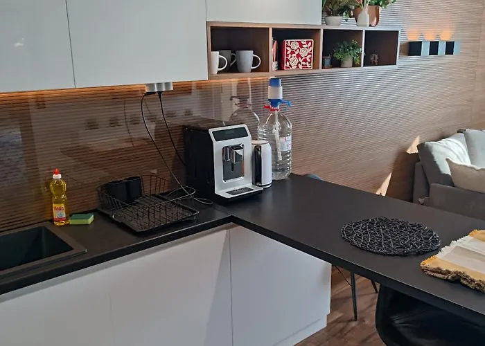 Lazuren Bryag Lux Apartman Burgasz