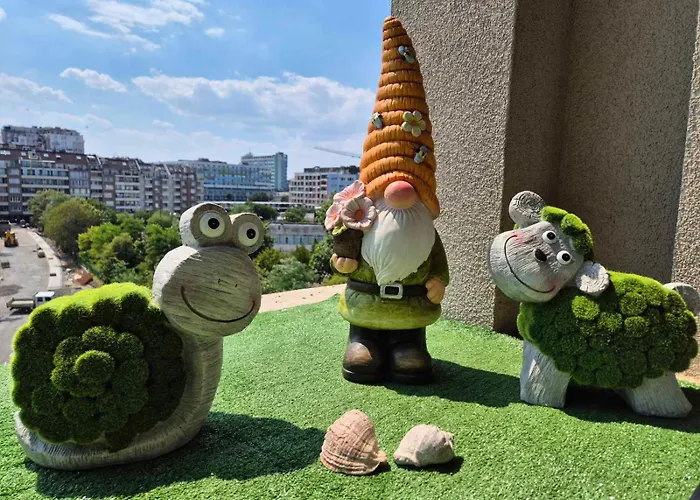 Lazuren Bryag Lux Apartman *